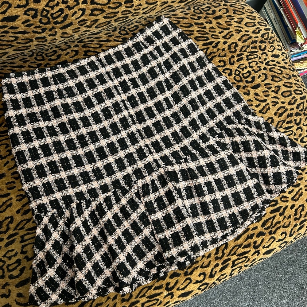 CeCe Plaid Ruffle Flounce Mini Skirt - Picture 6 of 8